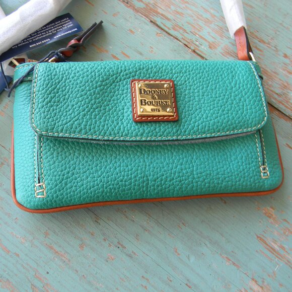 NWT DOONEY & BOURKE GIGI PEBBLE LEATHER CROSSBODY BAG SPEARMINT GREEN - Picture 2 of 10